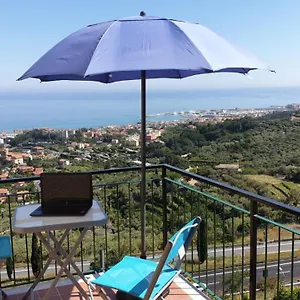 Bed & Breakfast Tra Cielo E Mare, Pietra Ligure